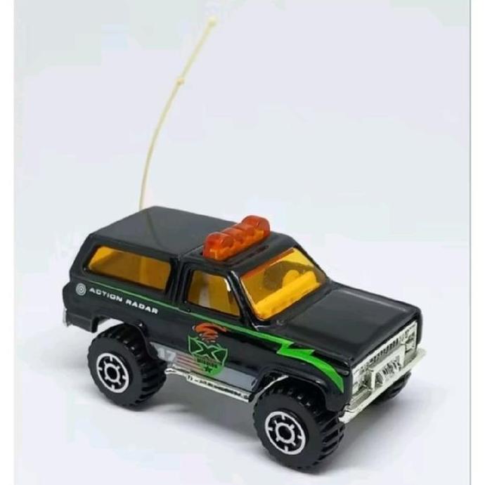 MATCHBOX 4x4 CHEVY BLAZER EXTREME MISSION ACTION RADAR FROM 5 GIFT PACK LOOSE DIECAST (S)