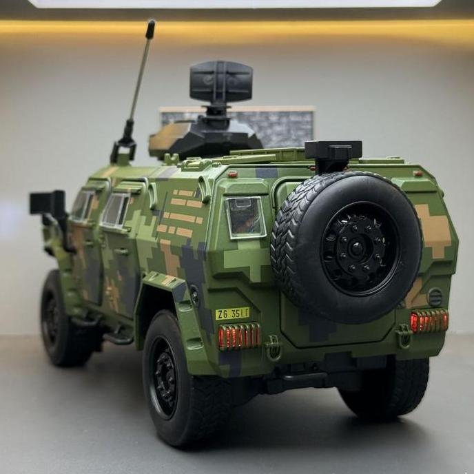 opaljavanes99 - (r156) diecast panser militer 1:24 offroad military vehicle