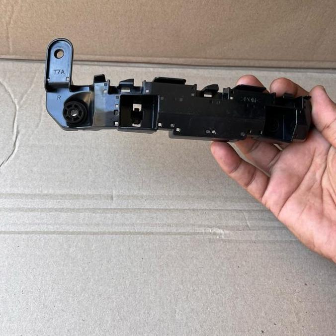 Grosir Breket Bemper Depan Mobil Hrv 20152021