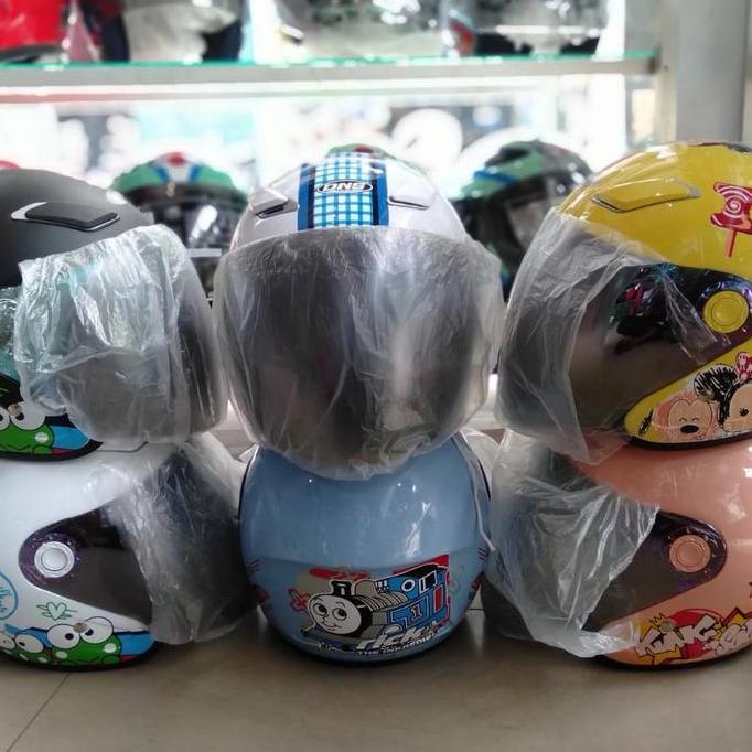 HELM ANAK -ANAK MEREK DNS MOTIF 3-9 TAHUN Terlaris