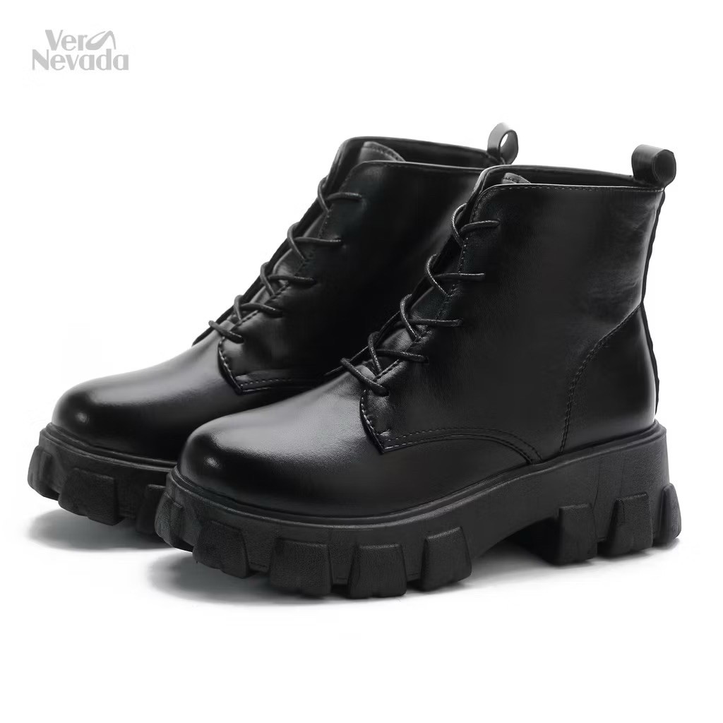 Vera Nevada Sepatu Boots Pantofel Tali Wanita