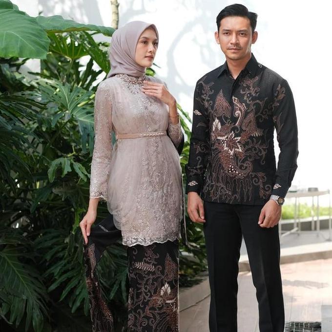 TIFFANI BROWN Couple Kebaya Kondangan Baju Batik Pasangan Lamaran Wisuda Terbaru Tunik Brokat Terbar
