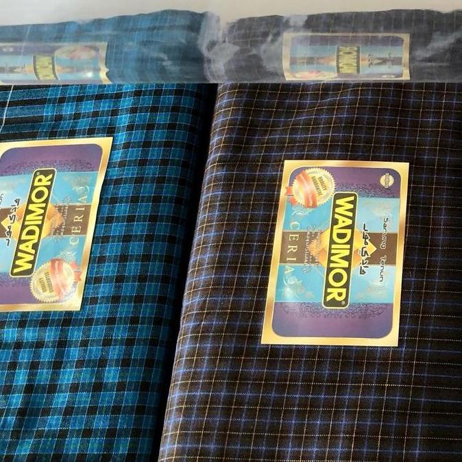 Diskon Wadimor Sarung Pria Dewasa Motif Kotak / Polos Hitam  Lebaran