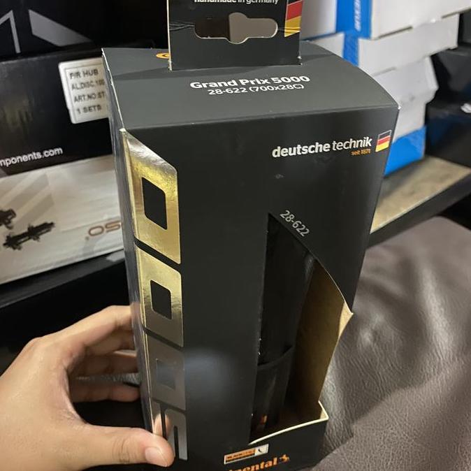 Ban luar continental 700x28 GP5000