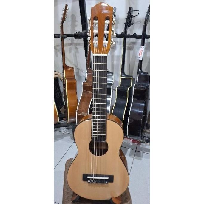 GITARLELE CIPRUS + TAS / MERANTI + TAS