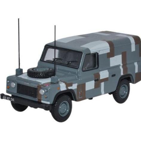 Oxford 1/76 Land Rover Defender Berlin Scheme Kode 692