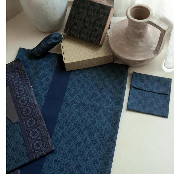 Diskon Kashmeer Hampers Package Raya 1443H | Paket Sarung & Sajadah | Gift Box | Hantaran Seserahan 