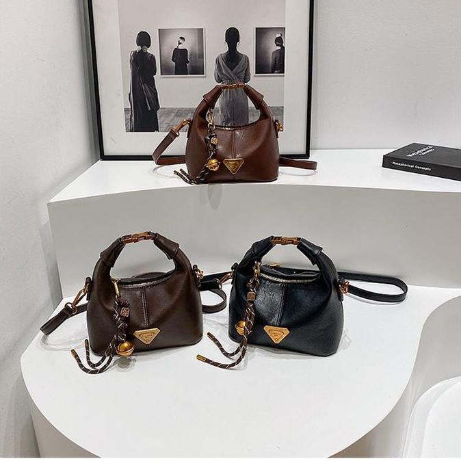 Tas Premium LK Selempang Wanita LK-3921