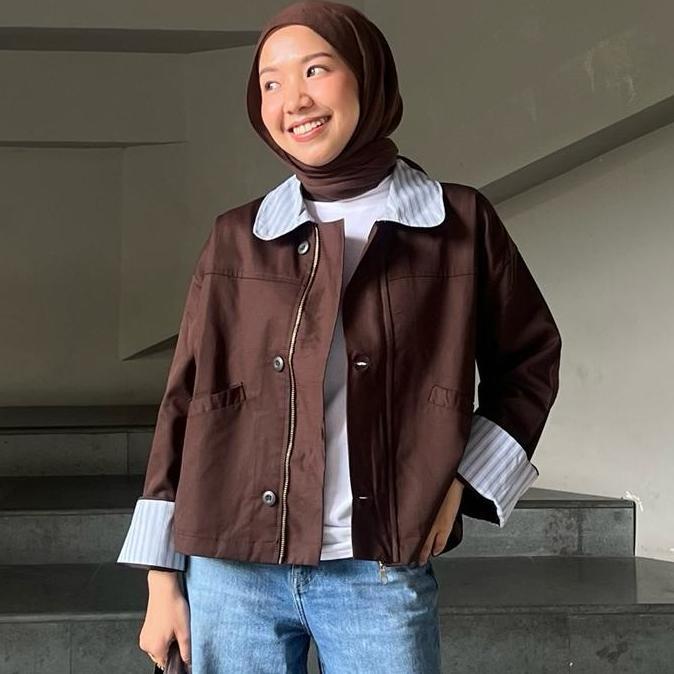 (SAY KARRA) Elio Jacket | Zip Up Boxy Short Jacket Katun Wanita