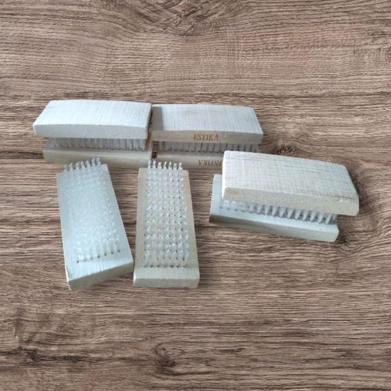 Sikat Cuci Baju Kayu / Sikat Baju Kayu