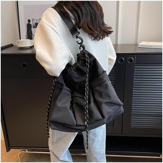 Sylviaori- Eden - Tas Bucket Nylon Totebag Sling Bag Korea