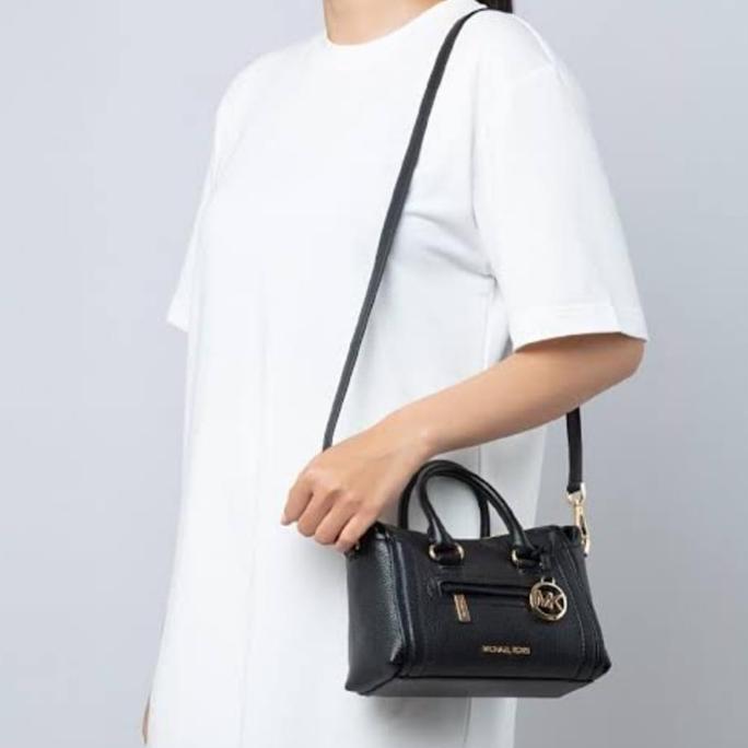 Michael Kors Carine XS Black