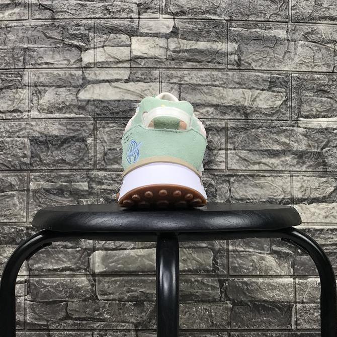 SEPATU PUMA WILD RIDER X ANIMAL CROSSING