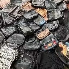 OFFICIAL` TAS SELEMPANG PRIA KOTAK-KOTAK KULIT NILON