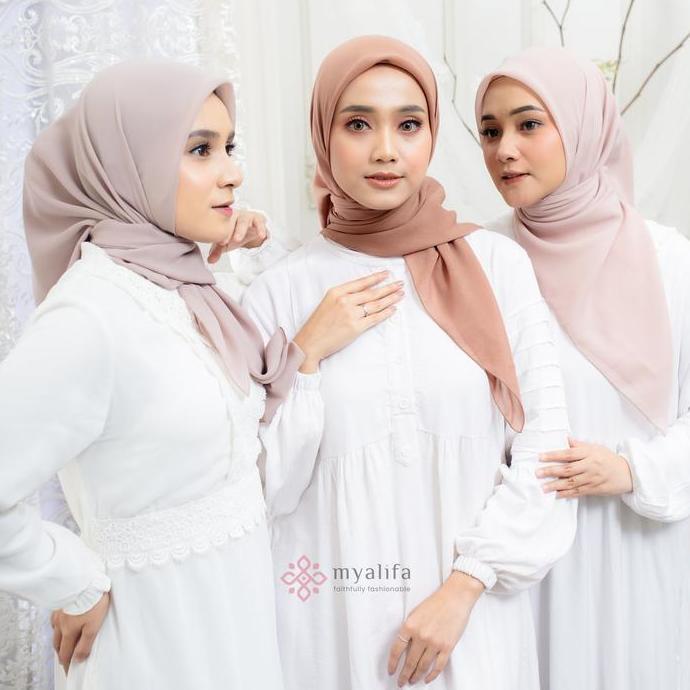 New- Hijab Aromatic Square Cherrys Hijab Square Premium Hijab Segi Empat Pollycotton Nyaman Hijab Ba