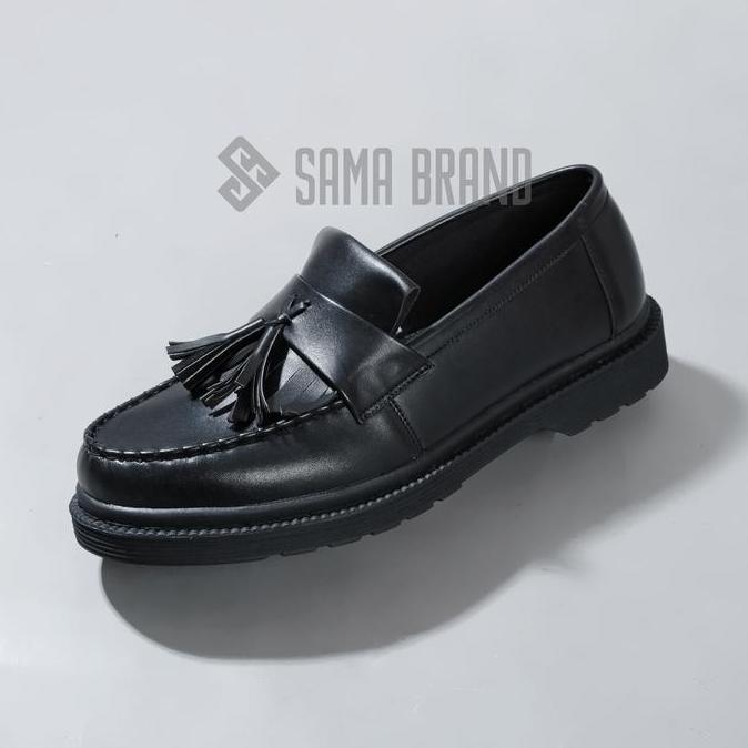 Sepatu Pria Loafers Docmart Sepatu Slip On Pria Sepatu Hitam Cowok Sepatu Pria Slip On Loafers Forma