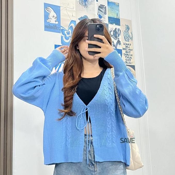 Leora Cardigan Knit Cable - Cardigan Rajut Wanita Motif Cable