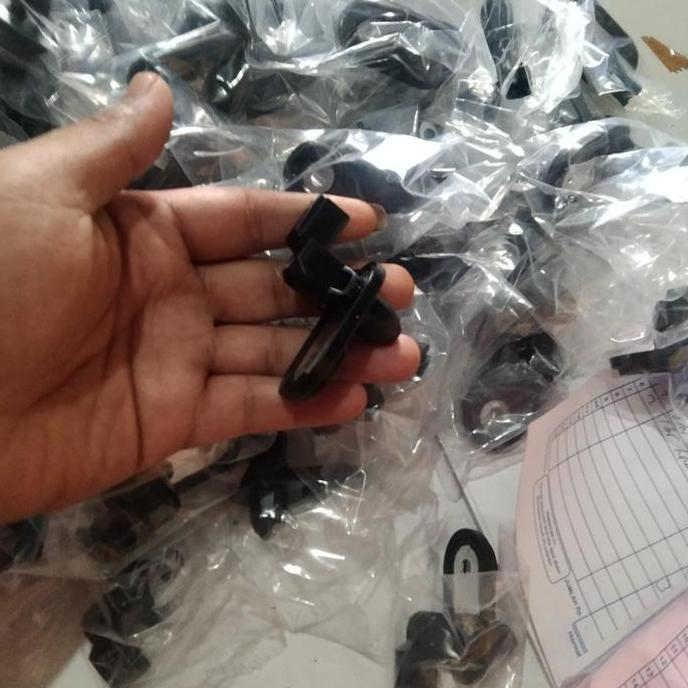 Switch Pintu Mobil Innova 2004 - 2025 Model Original 1 Pcs Terbaik