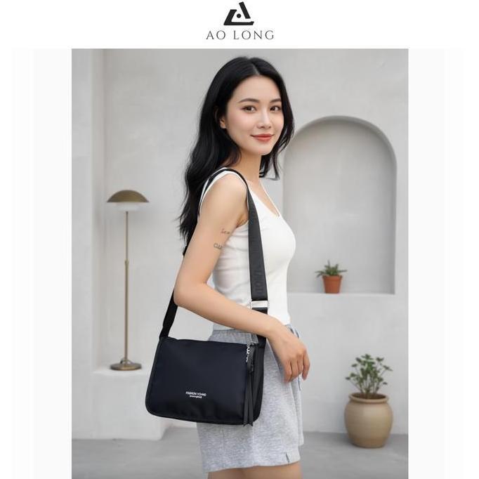 persasiunah - selempang daliya 8944-1 tas selempang wanita - slingbag terbaru cewek berbahan parasut