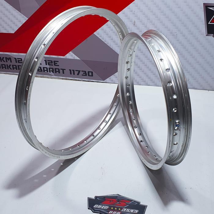 VELG DID JAPAN 18-21 PNP KLX 250 HOLE 36