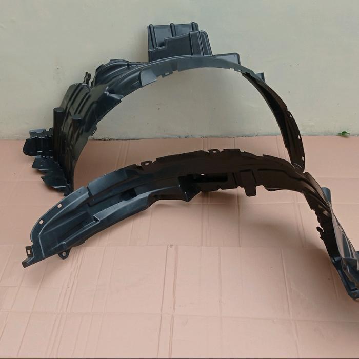 Liner Fender Avanza /Xenia .Penahan Lumpur Avanza/Xenia 2004 S/D 2011 Import / Liner Avanza / Liner 