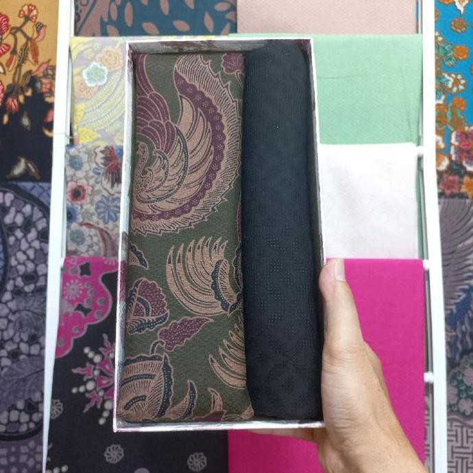 Kain batik katun dobby.batik dobby lasem.batik dobby garut.batik halus