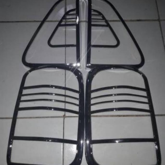 // GARNIS BELAKANG KIJANG KAPSUL LGX 2003 ''