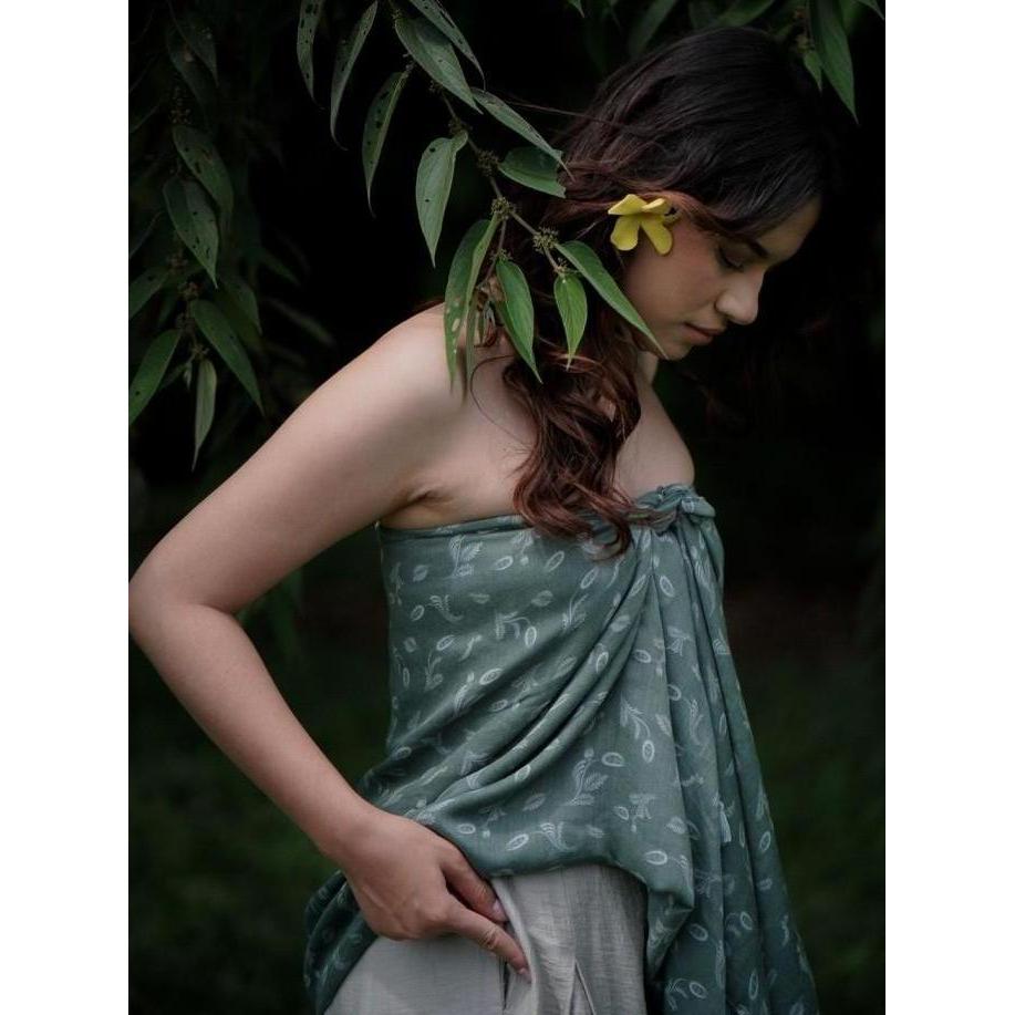 BATIK RATU - Ghania Grey Shawl