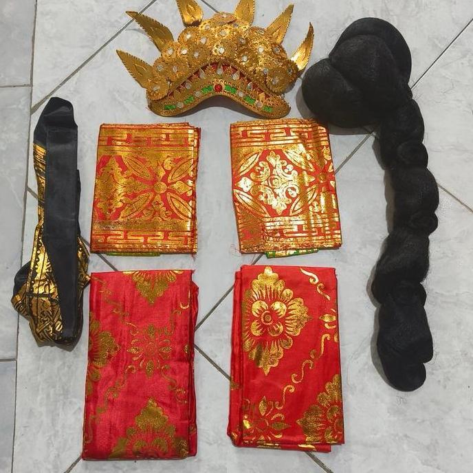 1Pasang Baju Adat Bali Anak(Cowok dan Cewek)/Baju COWOK CEWEK,Sanggul bali,ikat pria dan MAhkota