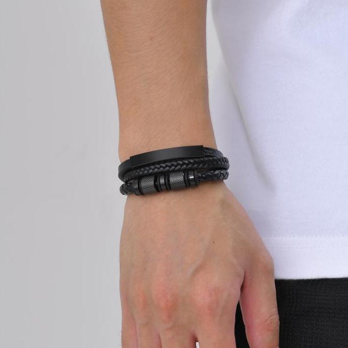 Gelang Kulit Vintage Hitam Beranyam untuk Pria Tahun 2025 dengan Aksesori Bracelet Titanium Hadiah u