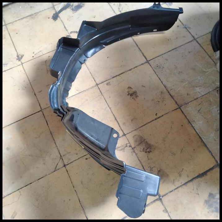 DISKON LINER FENDER SPAKBOR APRON RODA DEPAN AVANZA XENIA LAMA VVTI KANAN ORI
