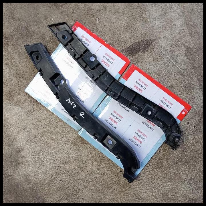 TERLARIS BRACKET BREKET KUNCIAN BEMPER BELAKANG AVANZA XENIA LAMA OLD ORIGINAL