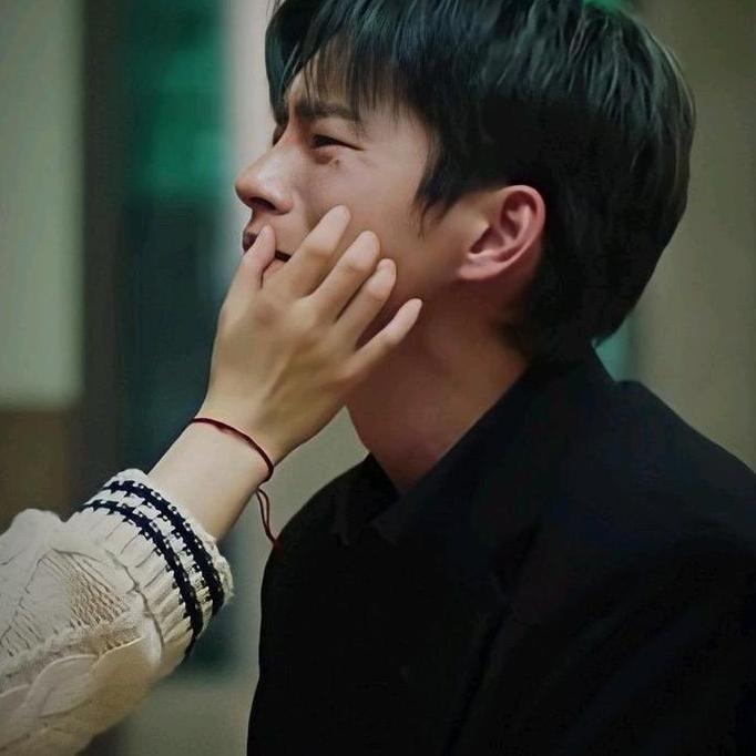 Gelang Park Bo Young Doom At Your Service Korea Serial Merah Bracelets