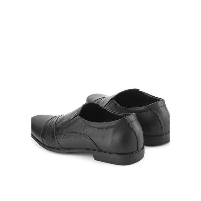 Cardinal Sepatu Formal Low Cut Pria M2E01A