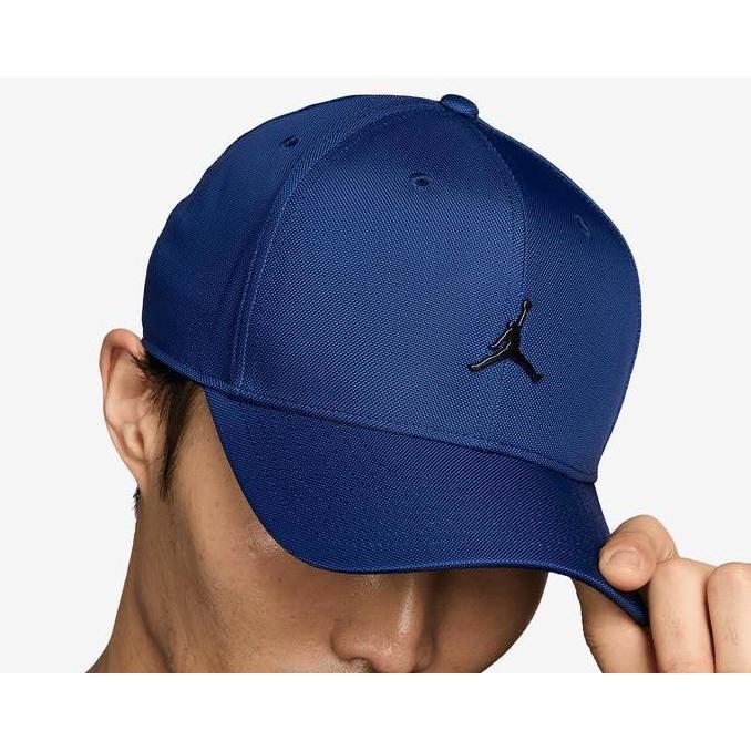 Topi Jordan Rise Structure Metal Jumpman Hat