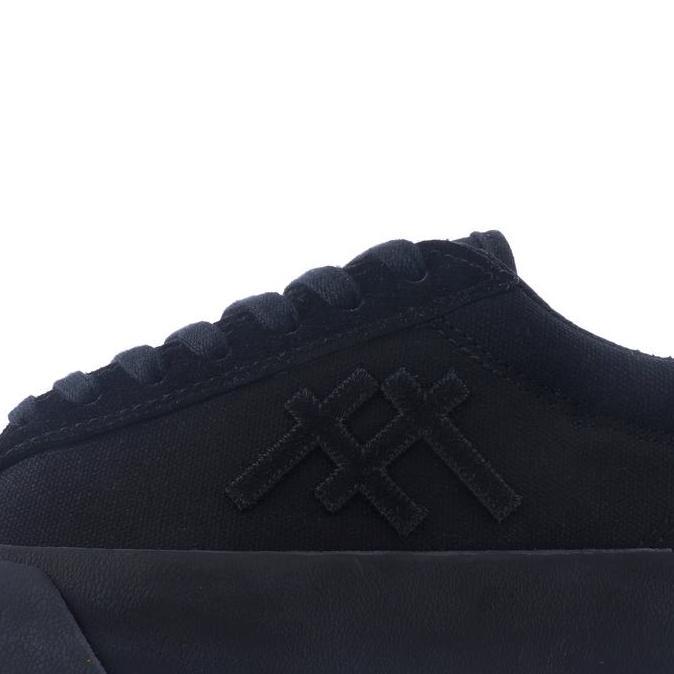 Moos Footwear Wave Full Black