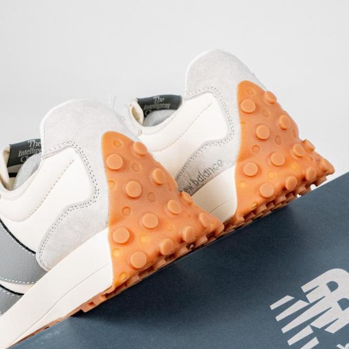 Sepatu NB 327 Moonbeam Shadow Grey Sneakers Authentic Casual Shoes