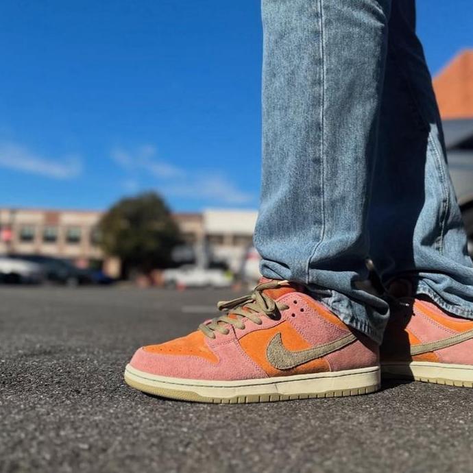 New Nike SB Dunk Low PRO Stardust Limited Edition Dunk Low PRO