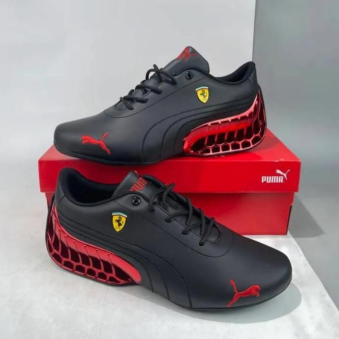 Sepatu Puma Ferrari x Roma - Black/Red