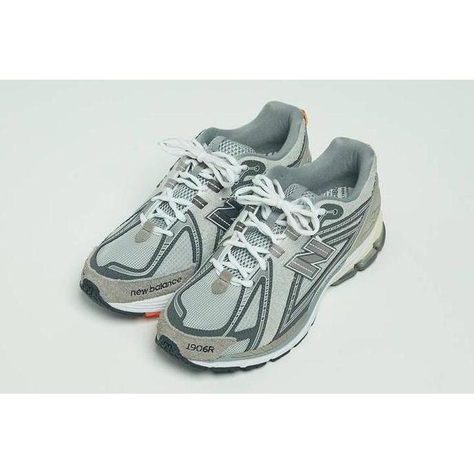 New balance 1906r invincible x n.hoolywood