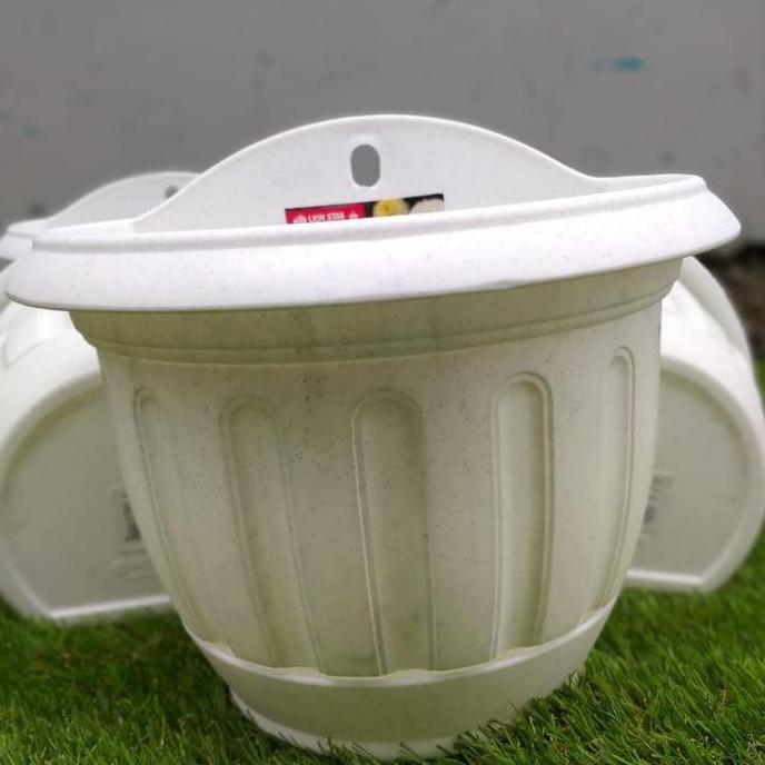 Gardenwill Pot Bunga Dinding Lotus Lionstar Warna Putih Keramik 21Cm + Tatakan