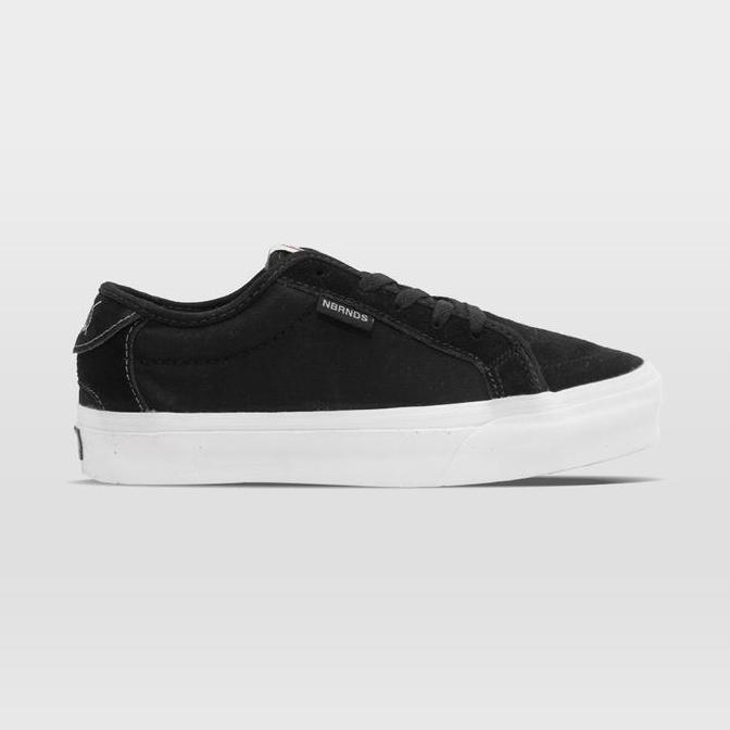Kakikaki- Sepatu Nobrands Footwear Medulla Korjan Koruptor Black & White Sneakers Pria Wanita Canvas