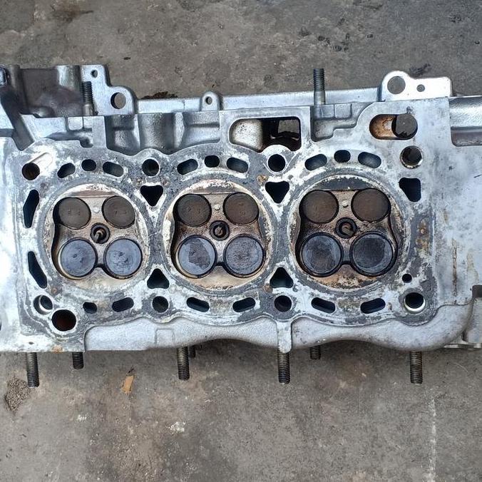 Cylinder Head Deksel Daihatsu Xenia 1000
