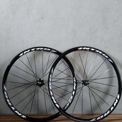 Wheelset intro7 track