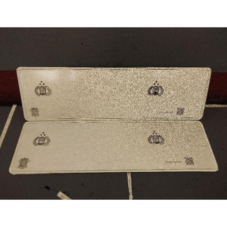 BAHAN PLAT REFLEKTIF BARCODE MOBIL
