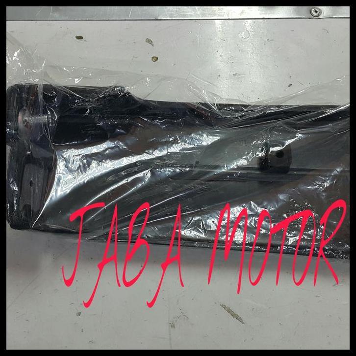 TERLARIS KUPING BEMPER DEPAN DX-TANDUK BEMPER DEPAN COROLLA DX 1982