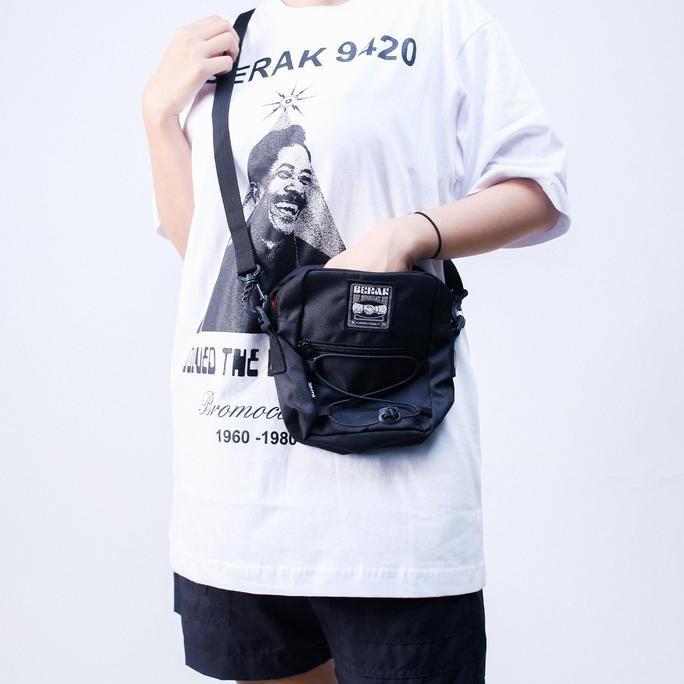 Backpack- Berak 9420 Slingbag / Tas Selempang - Booze Black Hitam