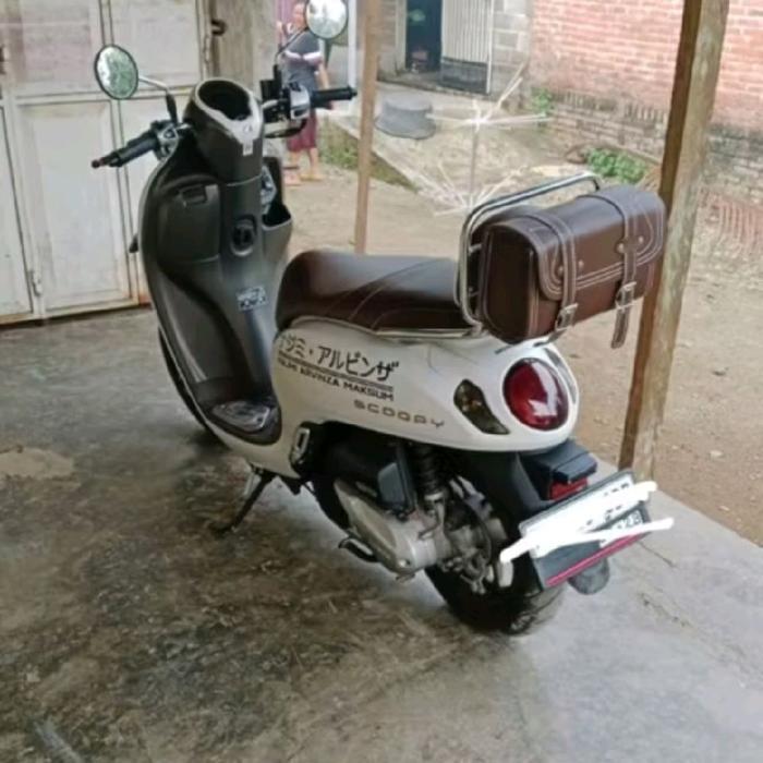 Back Rack Sandaran Belakang Plus Bantalan & Tas Universal Motor Fazzio/Filano/Staylo/Scoopy/Genio/Be