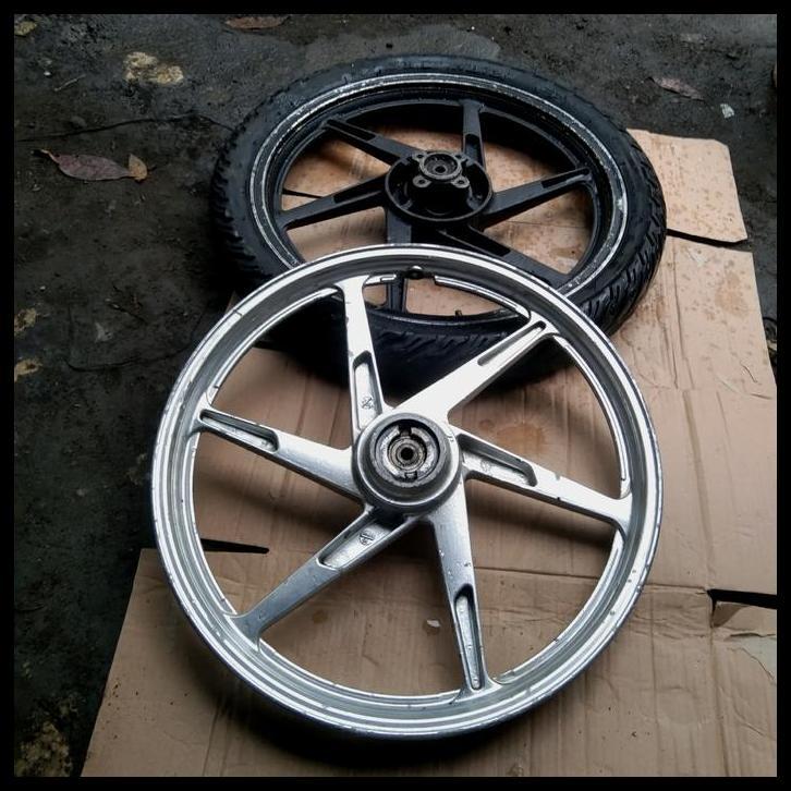 TERLARIS VELG PELEK SUZUKI SATRIA 2TAK RU HIU ORIGINAL 