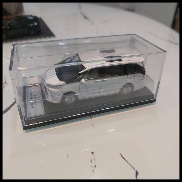 TERBARU DIECAST LEXUS LM500H DCT LEXUS LM500H WHITE 4 SEATER SKALA 64